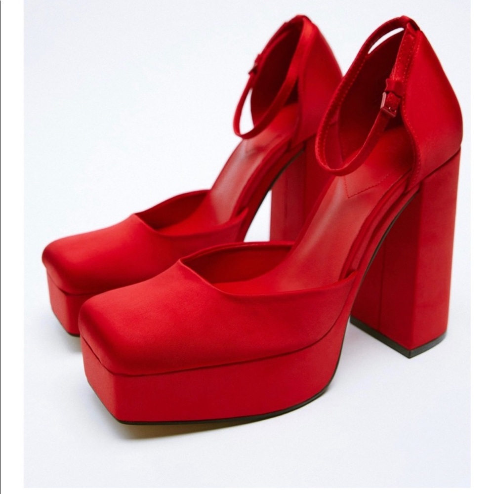 Zara SOLD OUT Red FABRIC PLATFORM PUMP 🔥🔥🔥 Sz 9